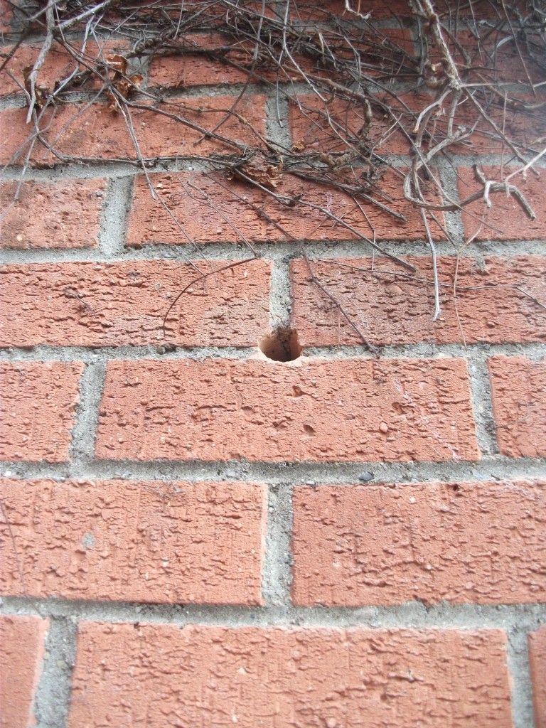 22 mm hole between bricks